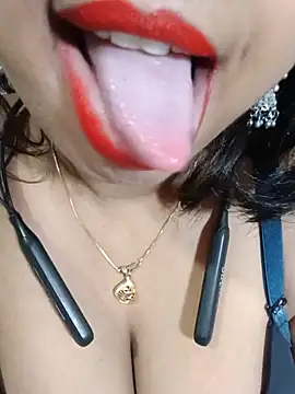 Miss_alina07 - Pussy show on 10 mint