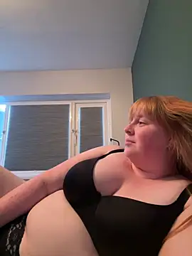 Curvy-GingeXX