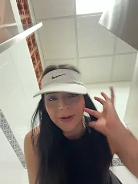 ArieliciousXXX - SQUIRT PRINCESS IN PUBLIC BATHROOM😈💦💦