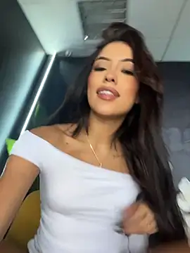 MystiqueXXX - MAKE MY PUSSY CREAMMY! 🍓😈