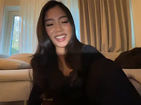 TitiTinyThai - Make me happy🌸