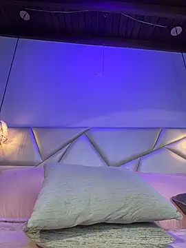 LilieSnow - Wet BJ & Deep dildo fuck