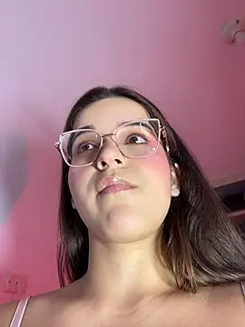 CallMeMia_