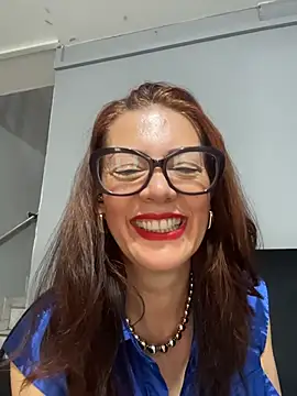 BiancaDiluchi - FINGERING ON YOUR FACE, GET WET WITH ME