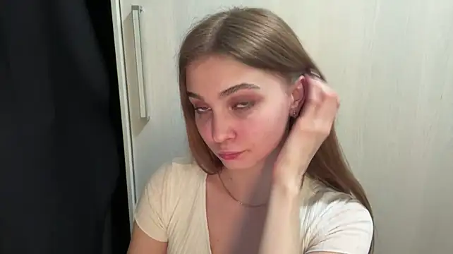 Babysmall_girl - don't stop teasing your tits