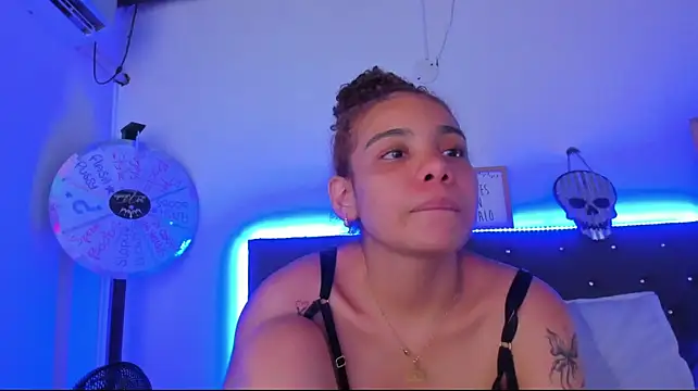 ElviraHancock_ - show oil naked