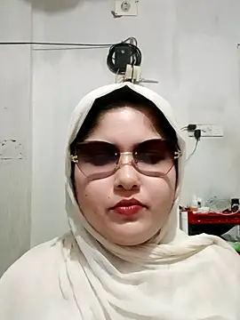 Nusrat-N - Full nude
