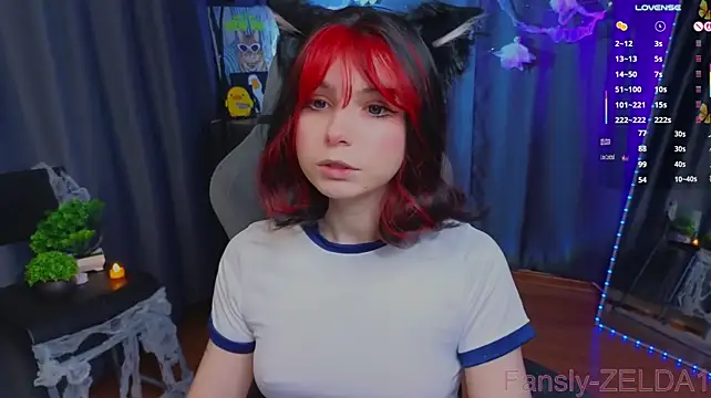 Zelda_1 - naked tits massage