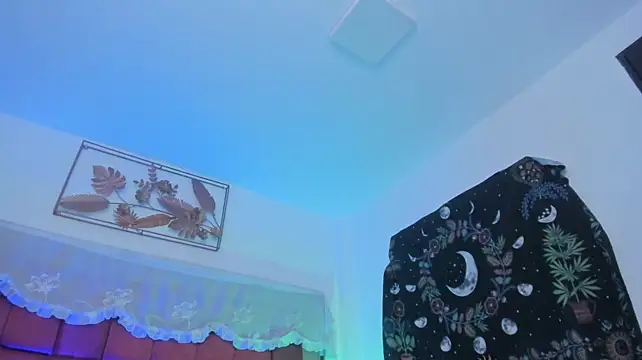 BonnieCute_ - fingers in my ass