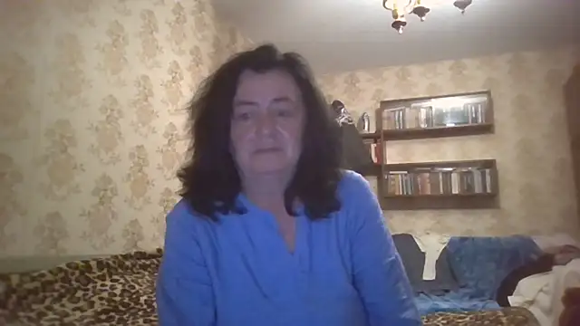 GypsiQueen2 - I'm saving up for a smartphone.