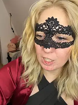 -CurvySecret- - Show My BIG Tits 1min.😈