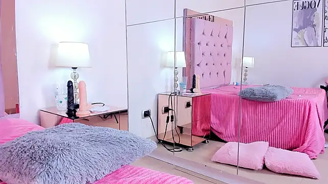 Salem_Smith_ - fingers in pussy