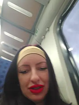 U_prolazu - Dildo deeptroath in public