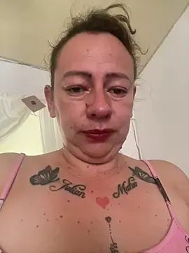 Chanel_87xxx - show ass
