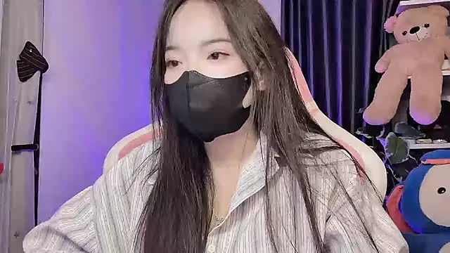 Julie_Ulie - Yêu emmmm🌺🌺🌺