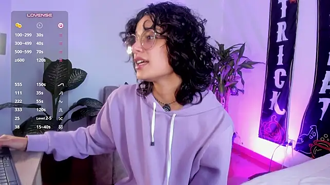 Venuzz_99 - ⭐⭐ STRIPTEASE ⭐⭐