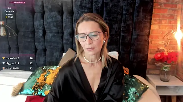 Issa_Milf__ - 🔥CONTROL TOY X5 MAKE ME WET💦💦