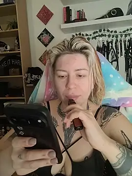Divine_eve - LT blowjob video