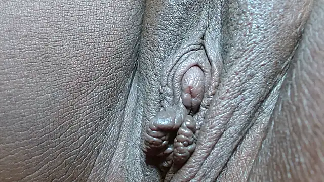 Morenahott1