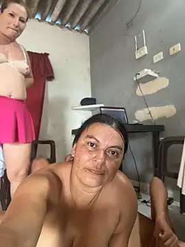 Horny-Mommy-Dirty - Big Squirt