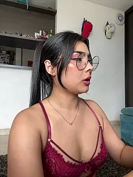Sophie_spicy - oil show get naked