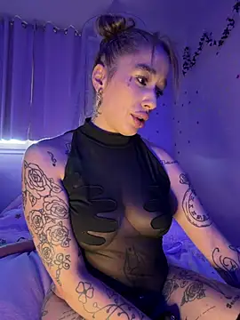 CHACHOULAND - ❓UNE VIDEO PORNO SURPRISE LT