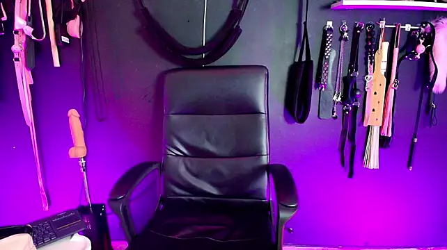 VictoryaLiah_BDSM - 5 min control machine+ gag