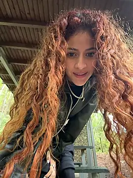 Alana15 - SQUIRT AT THE PARK TICKETSHOW