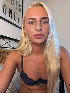 Millymae_ - Finger ass😈