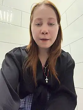 SlavicCandy - PUT OFF TOP AND OPEN DOOR IN PUBLIC WC