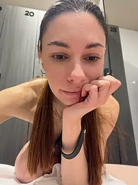 AmelieCrystal - lower my panties a bit >_<