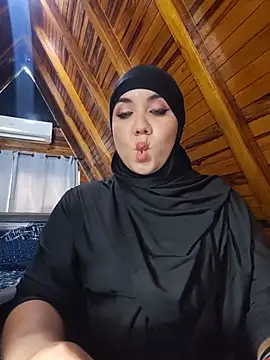 AmbarBurhan - 😍 ¡make me horny 🥵naked me body