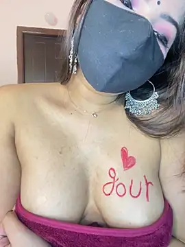 Berry_blossom - Pussy squirt💦 4 mint toy control ⚡️