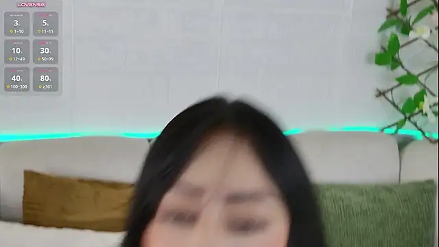 VioletBlacke_