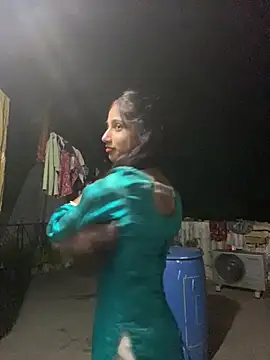 Neetuuuuu11 - Show My Face With Nude