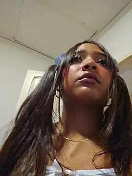 Pretty_karol - UNLIMITED toy control until squirt 💦🥵
