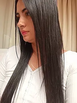 DaniellaGiraldo - NAKED + ASS TWERKING