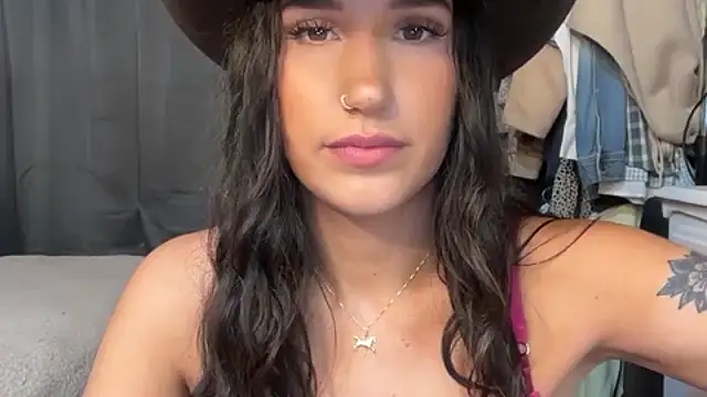 Ella2sweet - boob tease