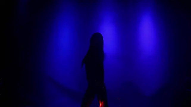 CM_001 - 再续一支个人舞 one more solo dance