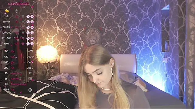 MiaMiaMeow - SPANK MY ASS x 10