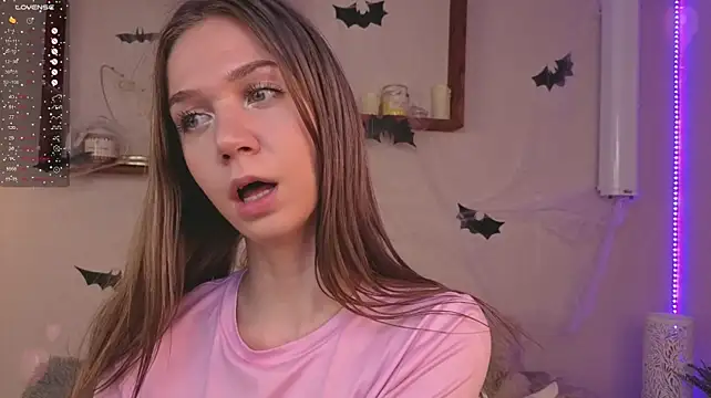SerenaCrystall - panties off, fingers on the clit