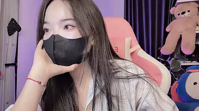 Julie_Ulie - Yêu emmmm🌺🌺🌺