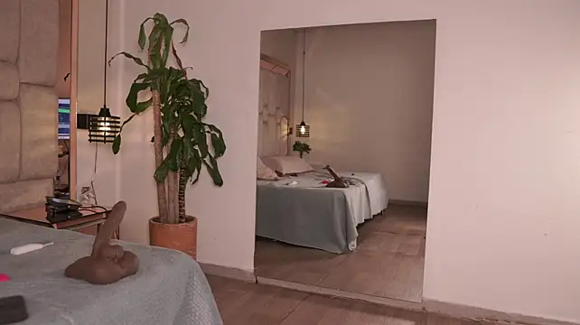 SamantaVazquez - Can You Keep Your Eyes on Me? 👀
