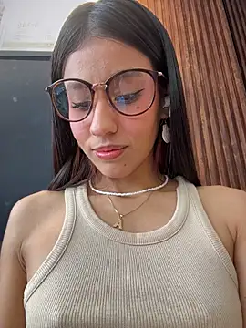 Alejandra_ospina - PANTY OFF + DESTROY MY PUSSY IN PUBLIC