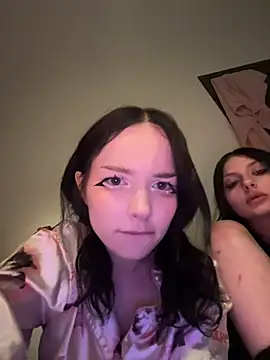 Baby_Tiny - MIA MAKE LIA CUM FIRST TIME