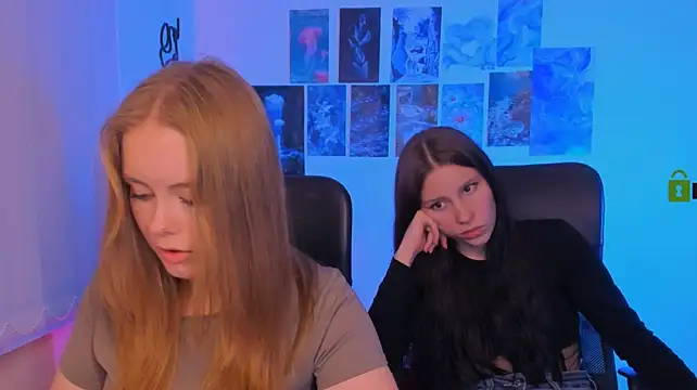 Helena_so_shyy - flash tits(Helena)