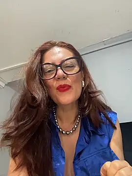 BiancaDiluchi - FINGERING ON YOUR FACE, GET WET WITH ME