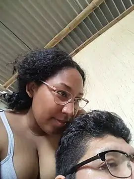 Maria-y-Gabriel - Mostrar Su concha