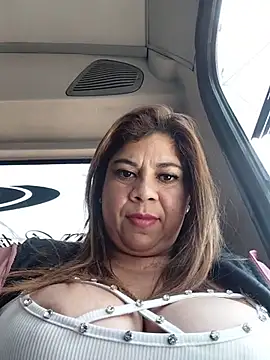 Laura-Hernandez