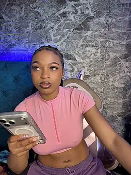 Melany_Williams - FINGER IN MY PUSSY CREMY ZOOM
